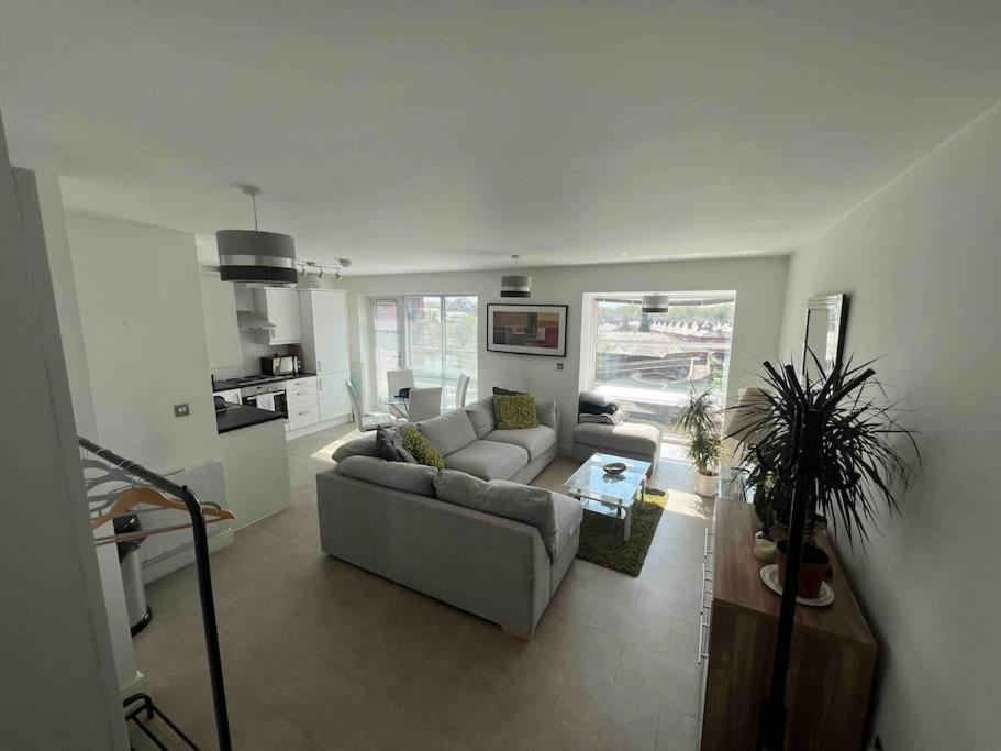 City Centre 2 Bed Apartment Chester Luaran gambar